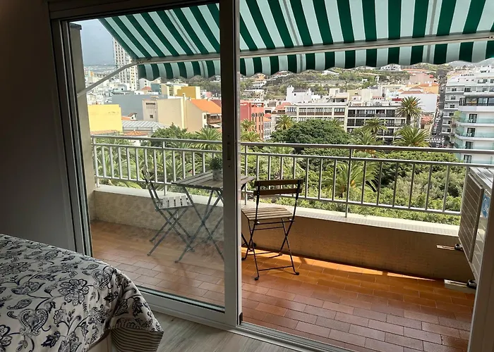 Coco Con Vistas